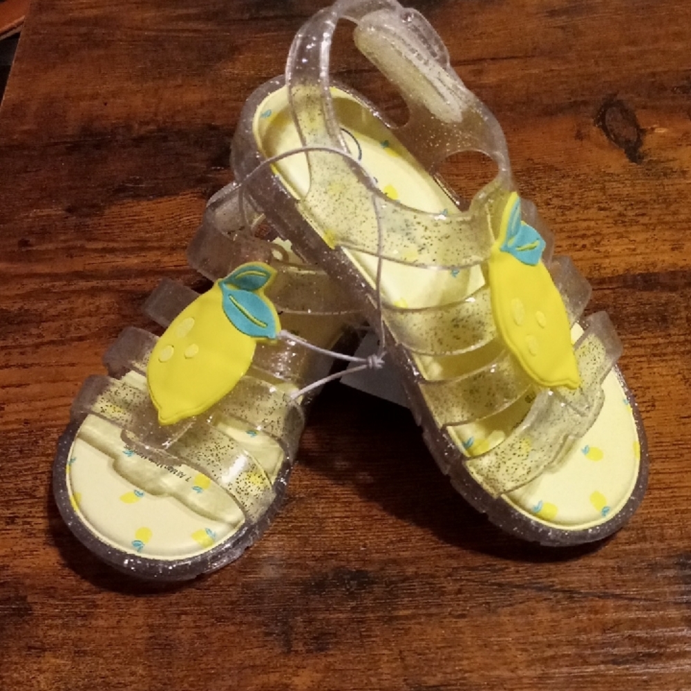 NWT little Girls Sz 7 Cat & Jack Lemon Sandals With Velcro Straps Easy On/Off